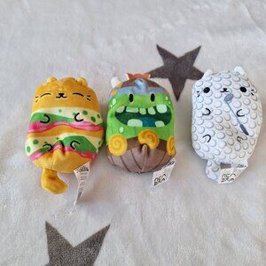 Cats vs. Pickles Lot of 3 - Divot NWT, Dagwood, and Leaf Pickleson Plush Stuffed